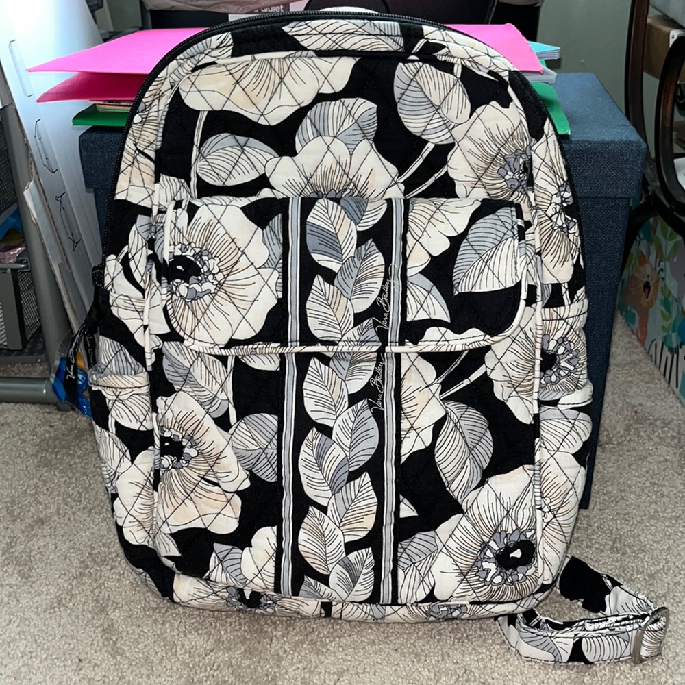 EUC Vera Bradley Backpack
